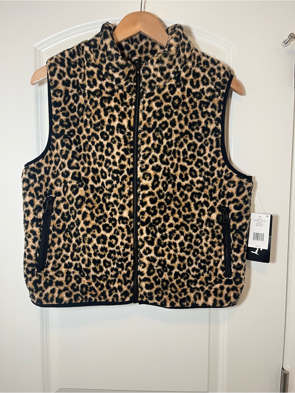 Justify  Leopard Fleece Vest in Tan and Black #576